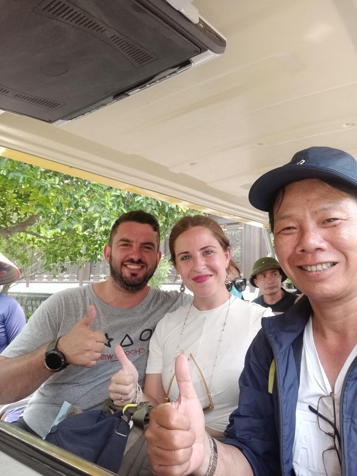 ecad7a99a3db4a8513ca-1 Thầy giáo 52 tuổi đi xe máy xuyên Việt, kể lúc chặn đầu ô tô trên 'đèo gió hú' 38