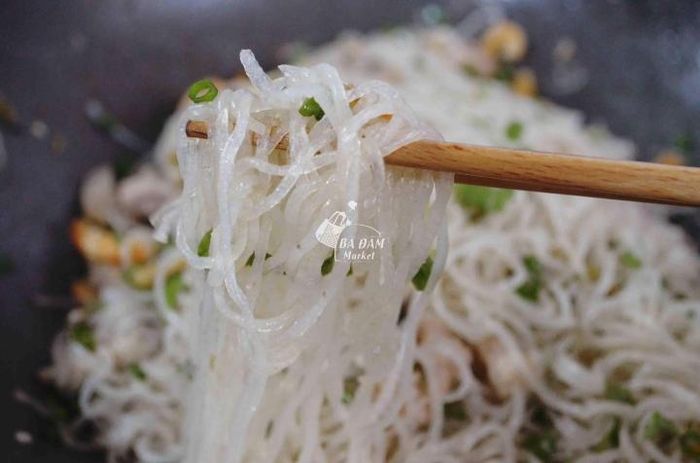 f07510dfdd9d34c36d8c Về Bình Định thưởng thức song thằn - đặc sản bún tiến vua cực quý hiếm thời xưa 13