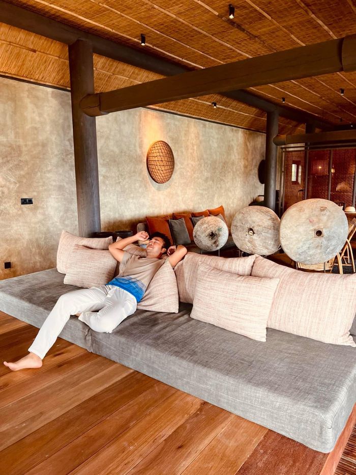 f88819eaeaa803f65ab9 Giới trẻ chi hàng chục triệu đồng nghỉ dưỡng hạng sang 9