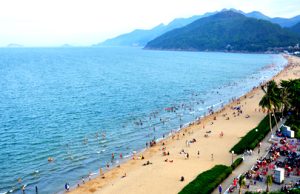 Bãi biển Quy Nhơn