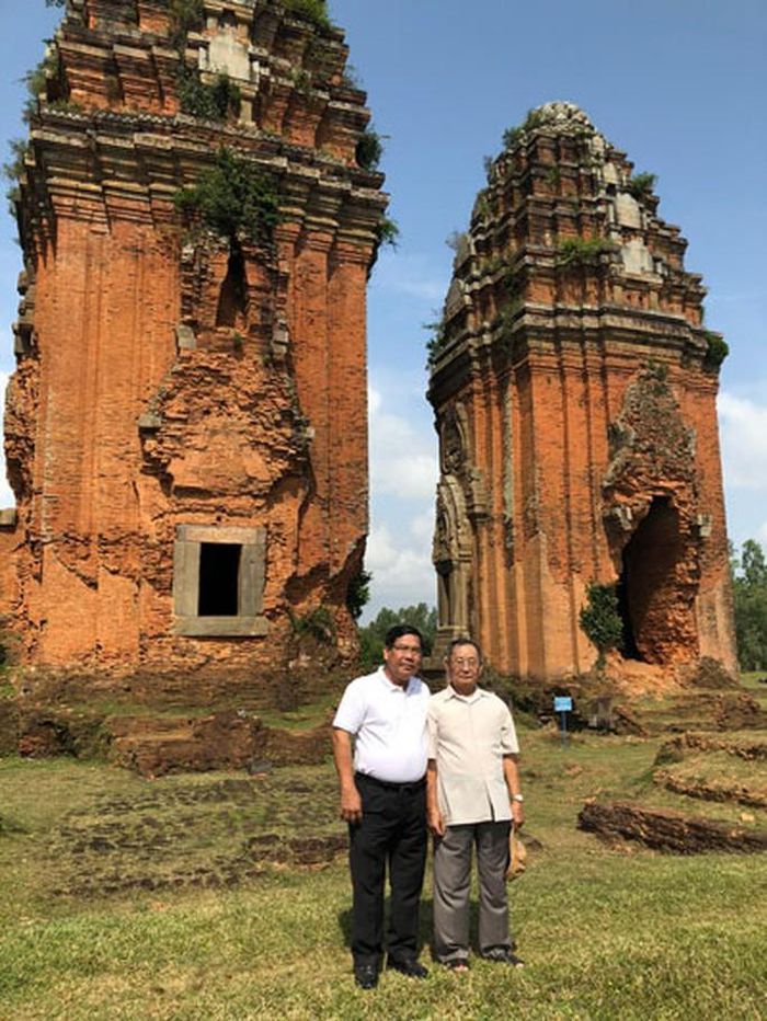 hinh-anh-1-8 hinh-anh-1.jpg