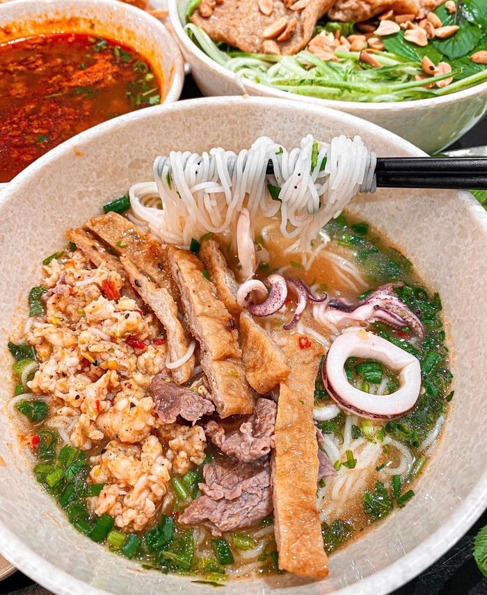 hinh-anh-3-30 hinh-anh-3.jpg