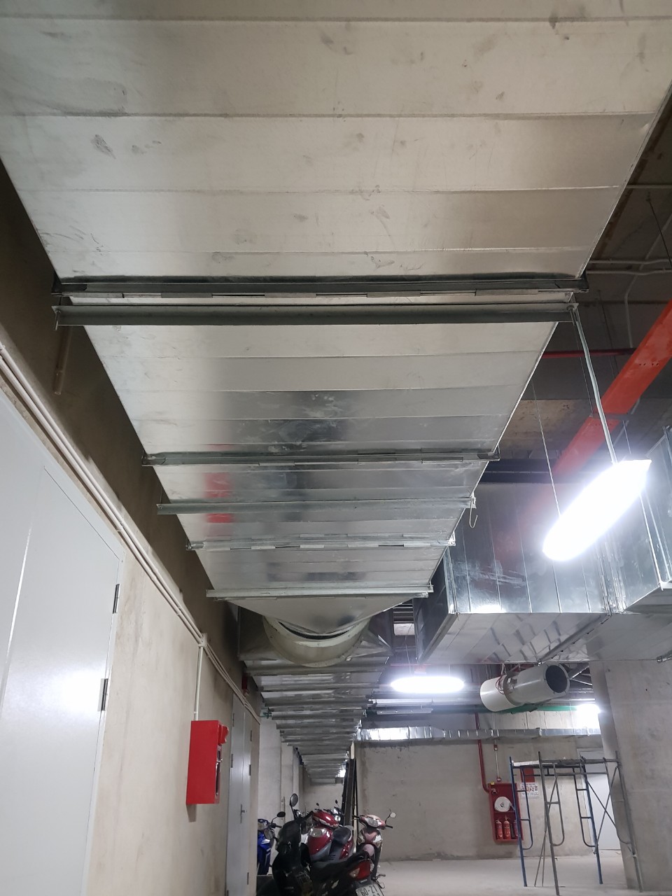 Thi công lắp đặt ống gió