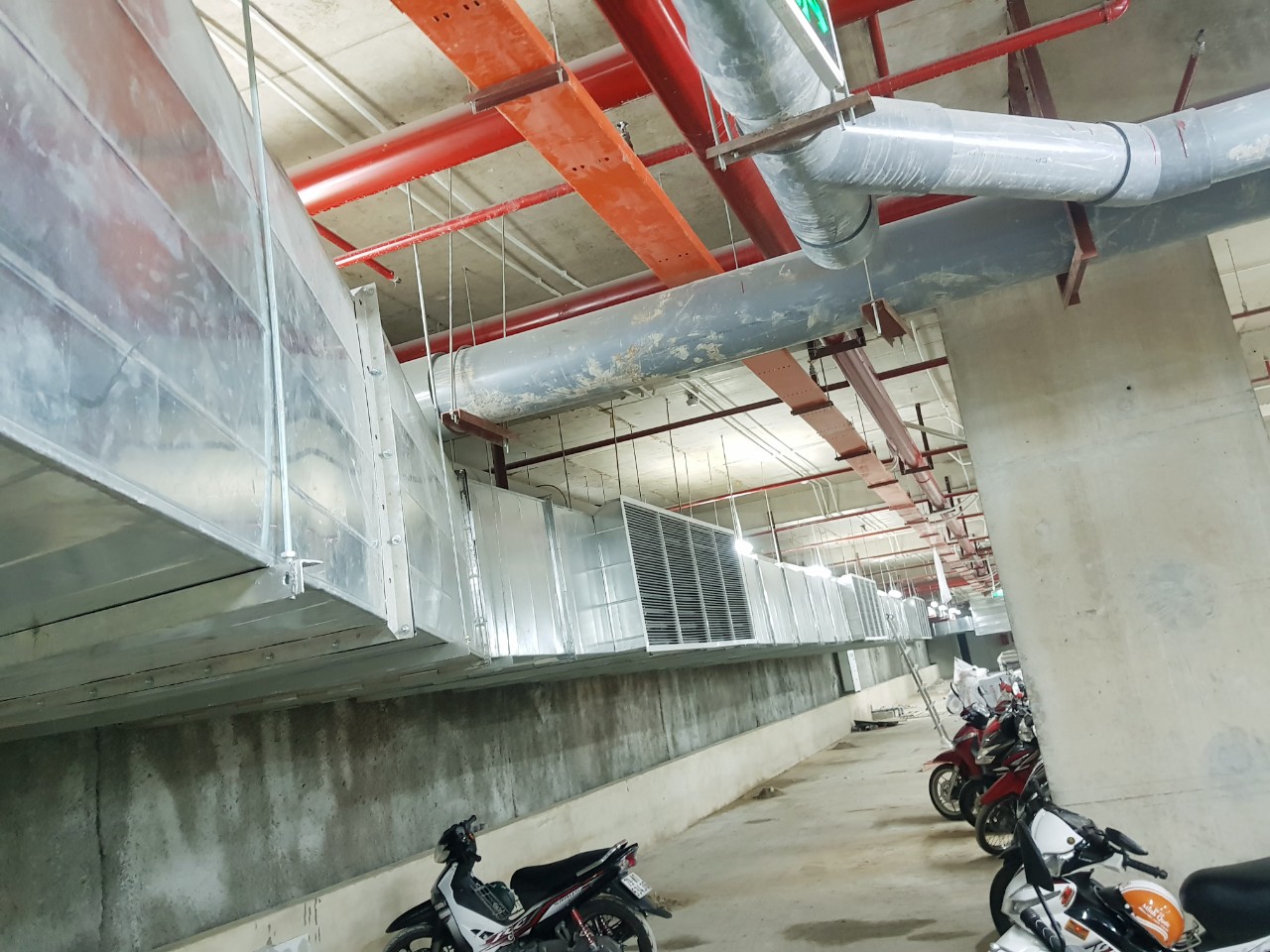 Thi công lắp đặt ống gió