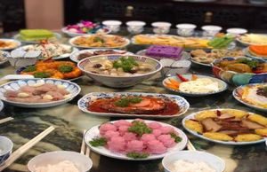 Những món ngon ngày Tết không thể thiếu ở miền Trung