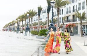 Top 3 Miss World Vietnam 2019 hội ngộ ở MerryLand Quy Nhơn