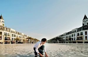 Độc đáo Quảng trường cầu chữ O trên bán đảo Phương Mai