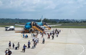 Du lịch dịp nghỉ lễ 30/4 – 1/5: Tour kín chỗ, nguy cơ các điểm du lịch quá tải