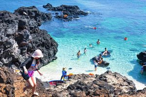 Du khách đến miền Trung dịp giỗ Tổ tăng kỷ lục