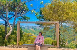 Đi ăn lệch giờ, tìm nơi vắng vẻ khi du lịch mùa lễ