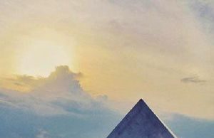 Điểm cực Đông trên đất liền của Việt Nam nằm ở tỉnh nào?