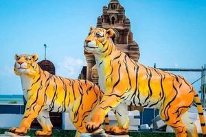thumnail-476 Dân mạng dí dỏm 'đặt tên' cho tượng hổ năm Nhâm Dần
