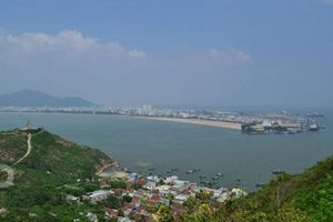 thumnail-576 Hải Minh - Nghe sóng ru, nghe đá hát