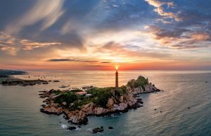 Khám phá 9 ngọn hải đăng độc đáo nhất Việt Nam
