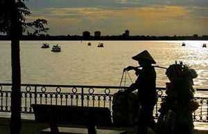 Món đồ gắn với hình ảnh phụ nữ Việt thập niên 90 giá 80 nghìn, giờ bán ở nước ngoài giá tiền triệu