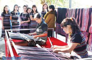 Đôi nét về tộc danh ‘Hrê’