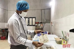 thumnail-816 Đưa đặc sản vùng biển Hà Tĩnh đến với người dùng trong nước