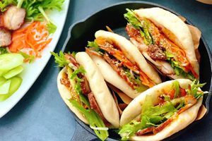 thumnail-903 Món bánh bao kẹp thịt kiểu Đài Loan dễ làm tại nhà